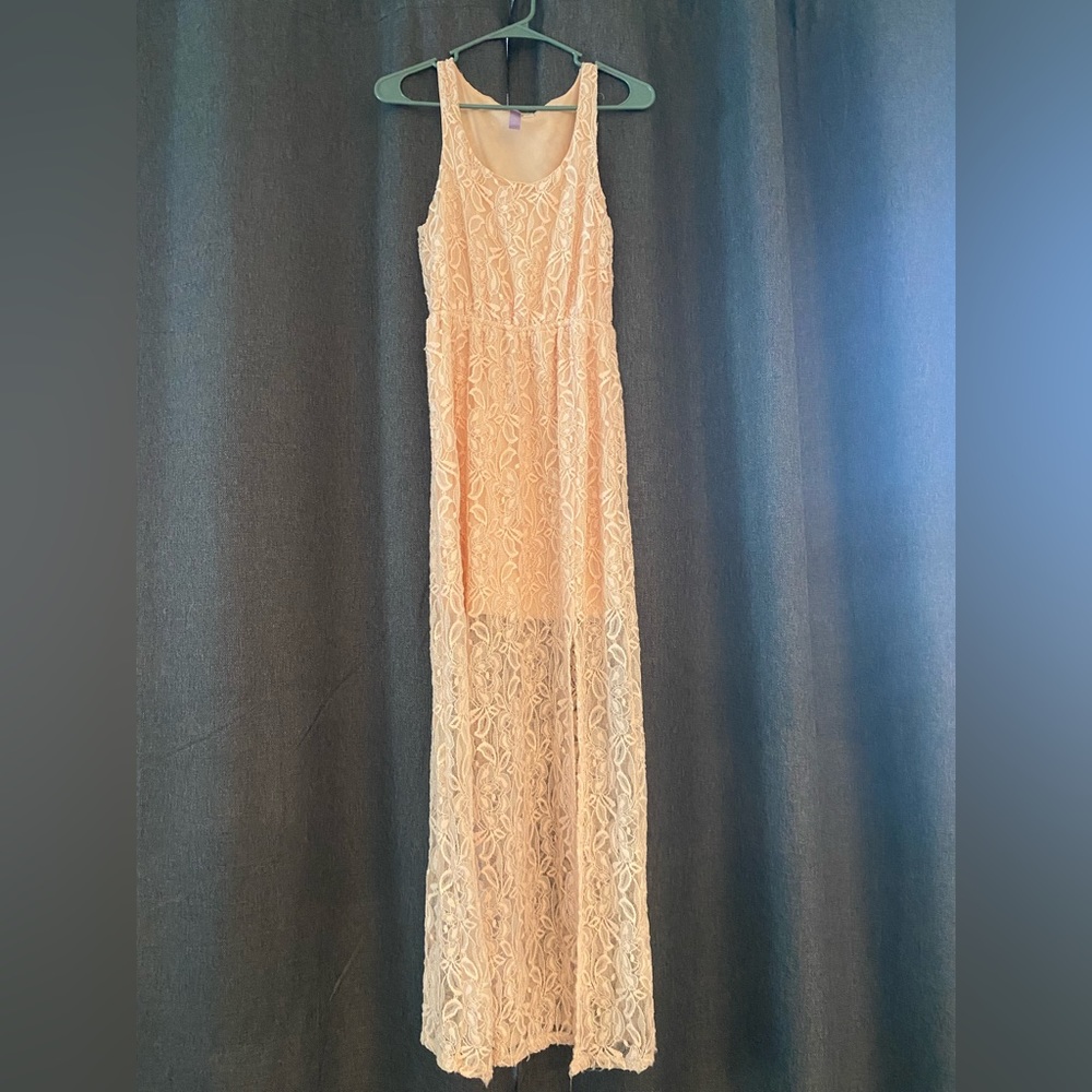 Alya Dress